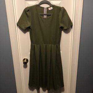 Small Lularoe Olive Drab Green Amelia